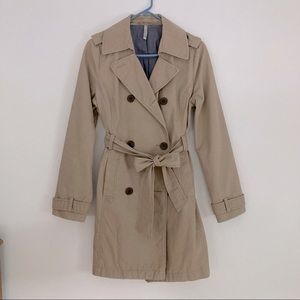Trench coat